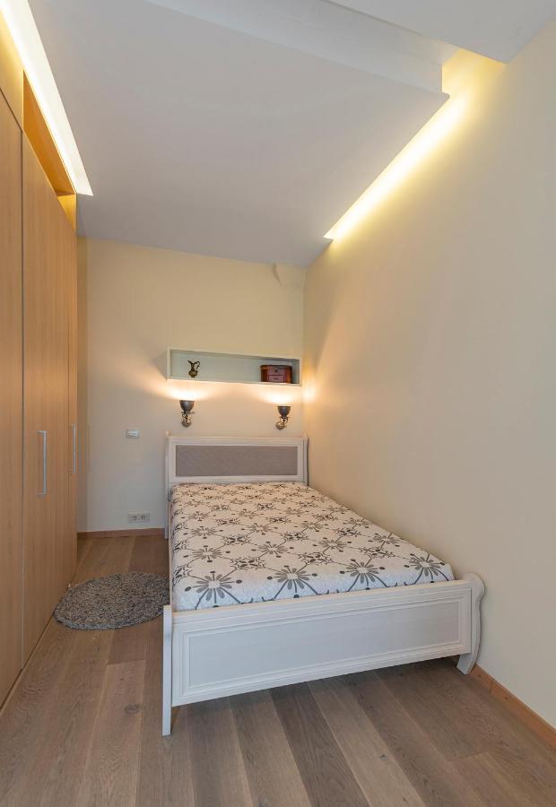 Deluxe River View Apartment By Polo Apartment Kaunas Exterior foto